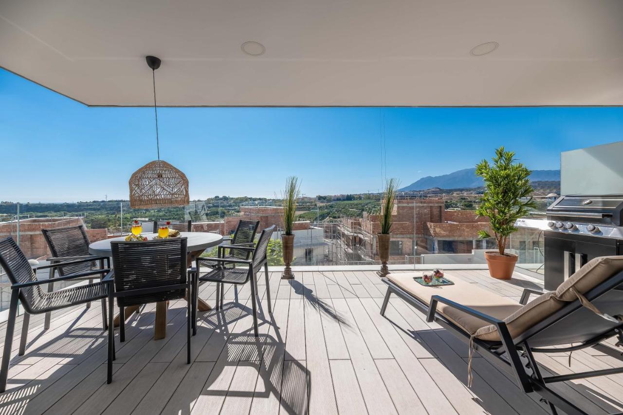 Апартаменти Unique 3-Bdrm Townhouse, Stunning View, Pool & Bbq Естепона Екстер'єр фото